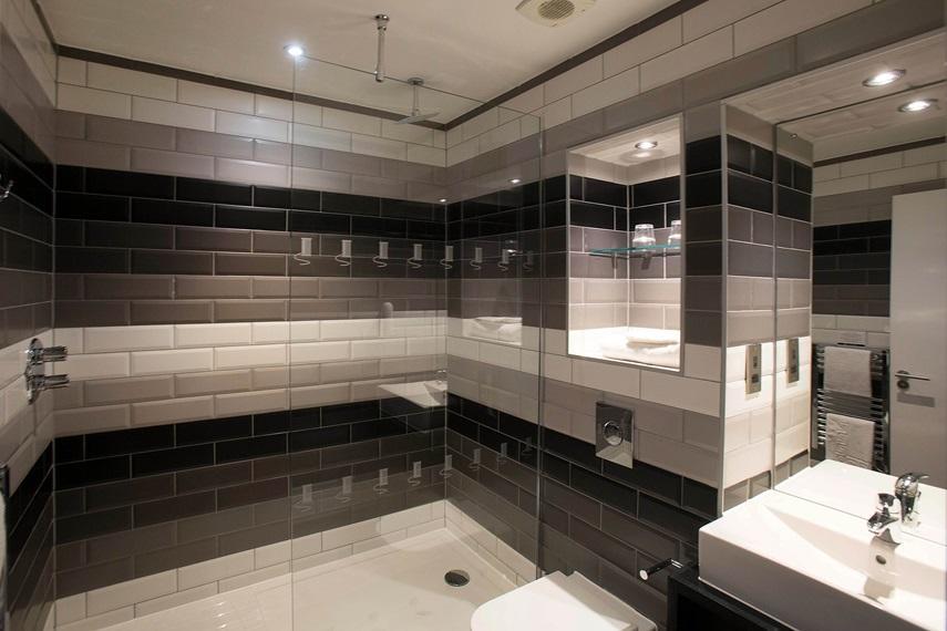 The Guildhall And Linen Exchange Wetherspoon 던펌린 외부 사진
